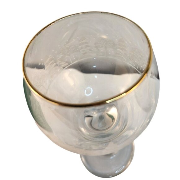 Libbey Arbys Winter Wonderland Frosted Set Scene Gold Rim Wine Glass Pair Vintag - Picture 6 of 9